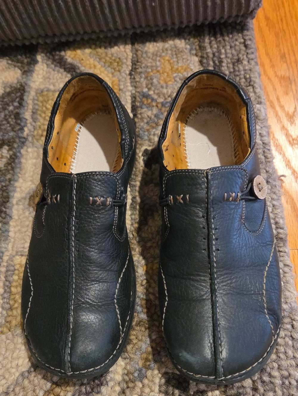 Clarks Unstructured Women’s 8.5M Black Leather Slip-On Comfort Shoes